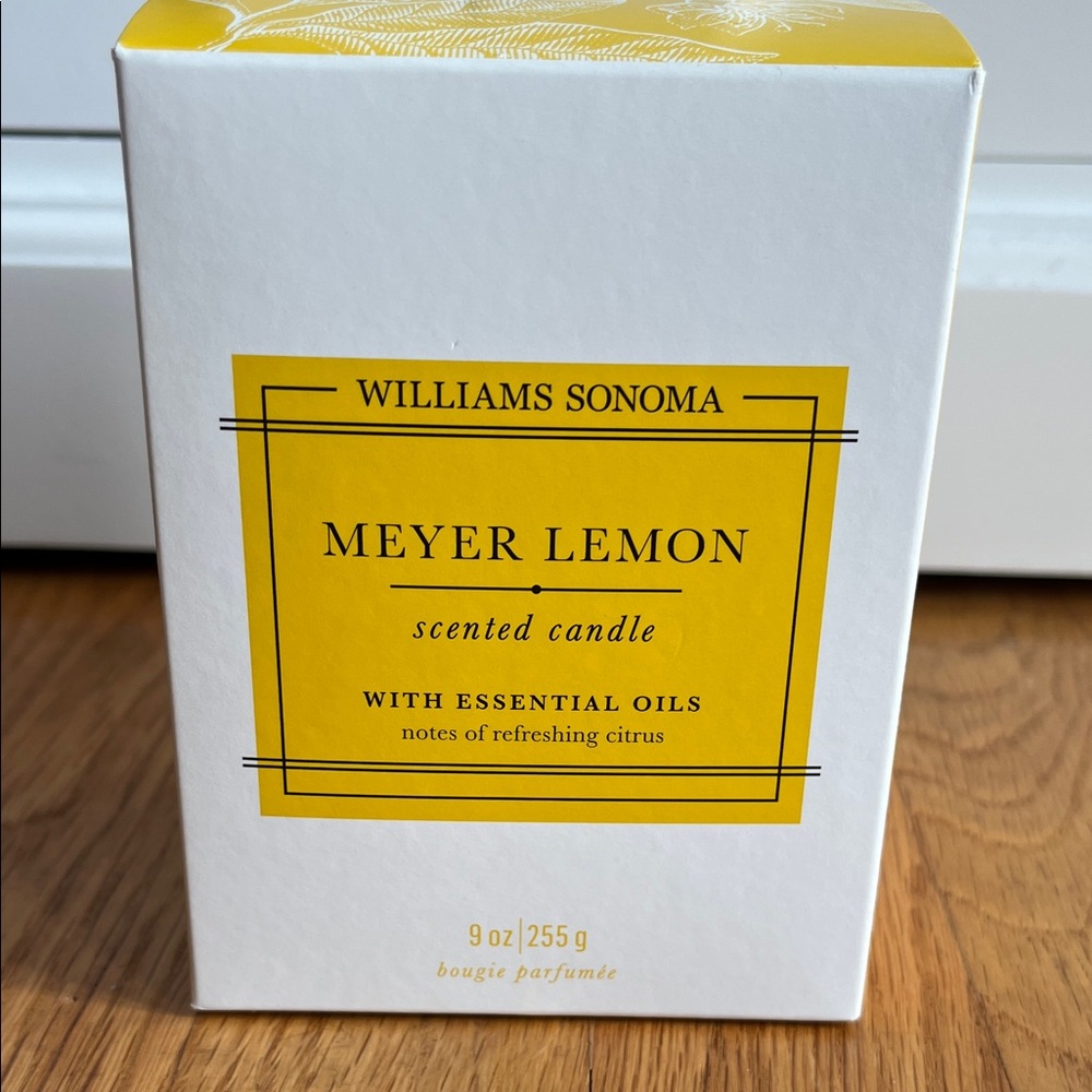 Williams Sonoma Meyer Lemon Candle - Yellow and White